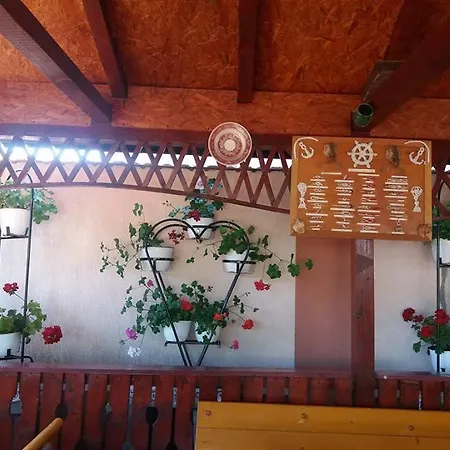 בית הארחה Maricris 3*