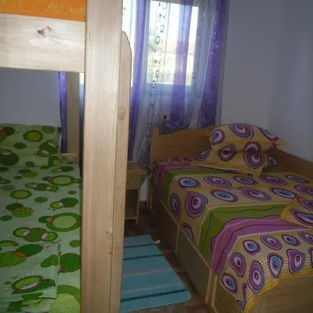 Maricris Guest house
