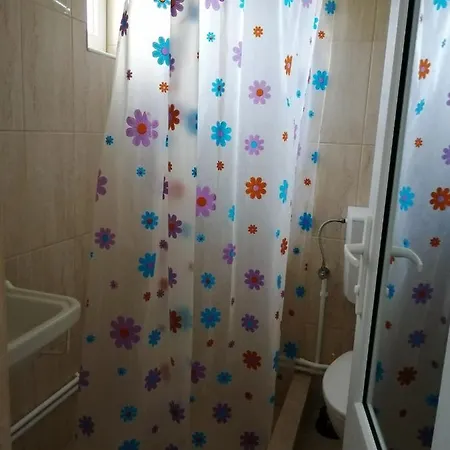 Maricris Tuzla